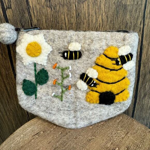 West Hills Studio Handbags - Felted Wool Coin Purse Wallet Purse Bumblebee New FAST SHIP